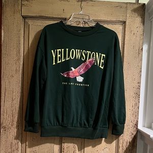 Yellowstone Sweatshirt Size Small GREEN Super Soft!